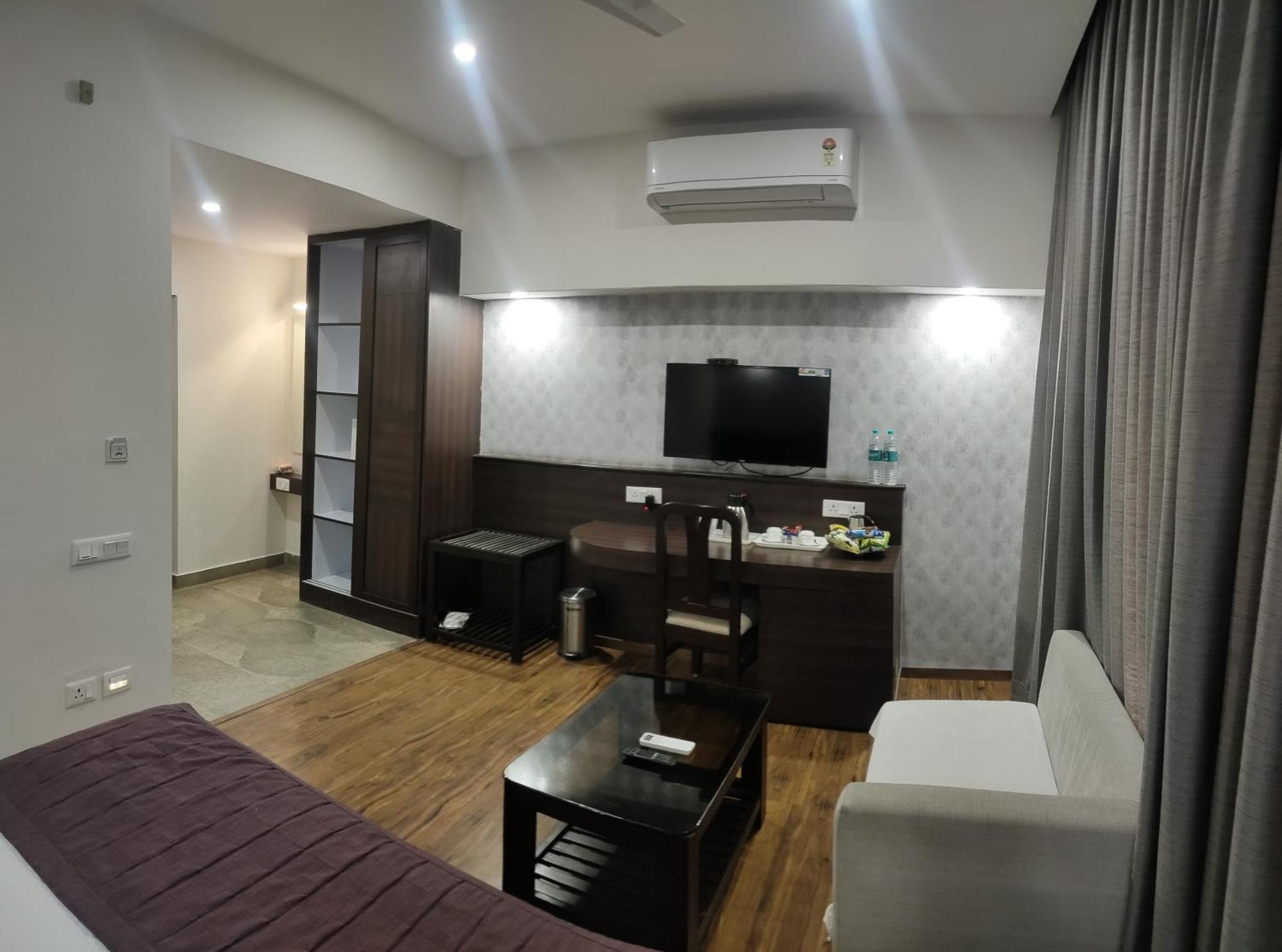 Hotel The Great Ganga Rishīkesh Esterno foto